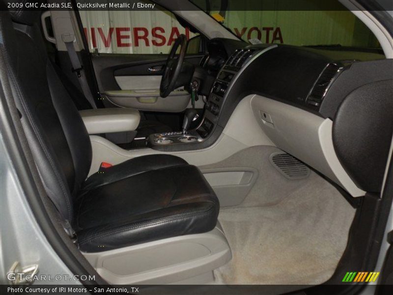 Quicksilver Metallic / Ebony 2009 GMC Acadia SLE