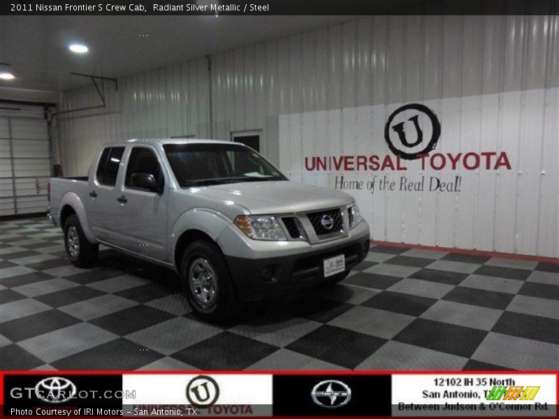 Radiant Silver Metallic / Steel 2011 Nissan Frontier S Crew Cab