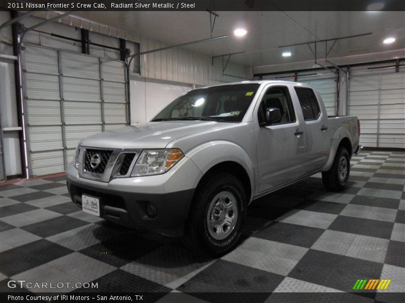 Radiant Silver Metallic / Steel 2011 Nissan Frontier S Crew Cab