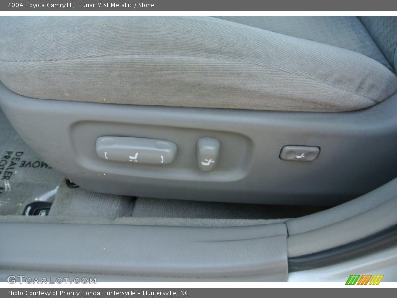 Lunar Mist Metallic / Stone 2004 Toyota Camry LE