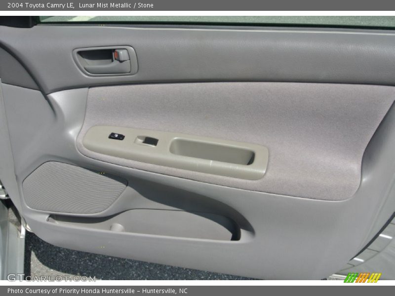 Lunar Mist Metallic / Stone 2004 Toyota Camry LE