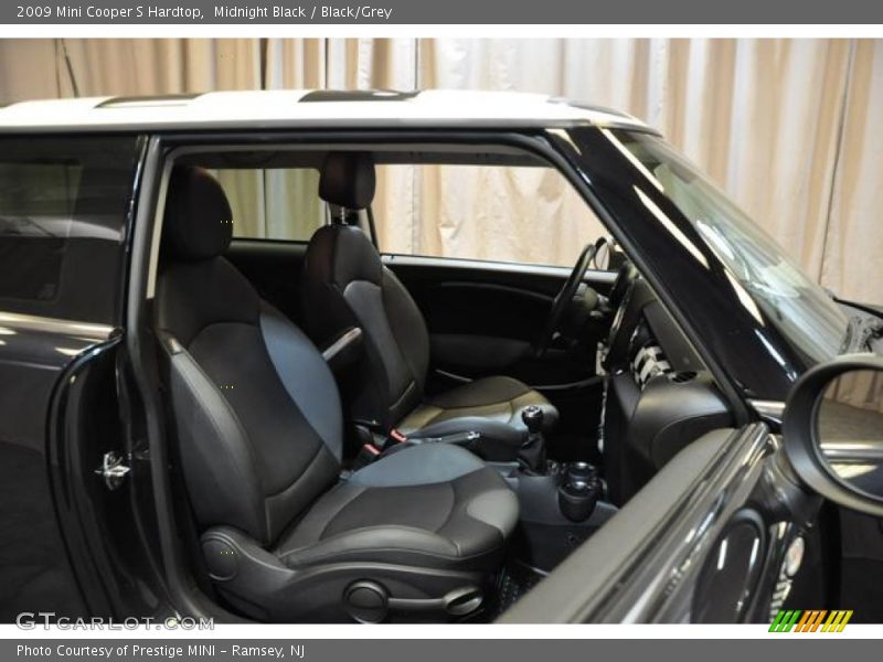 Midnight Black / Black/Grey 2009 Mini Cooper S Hardtop
