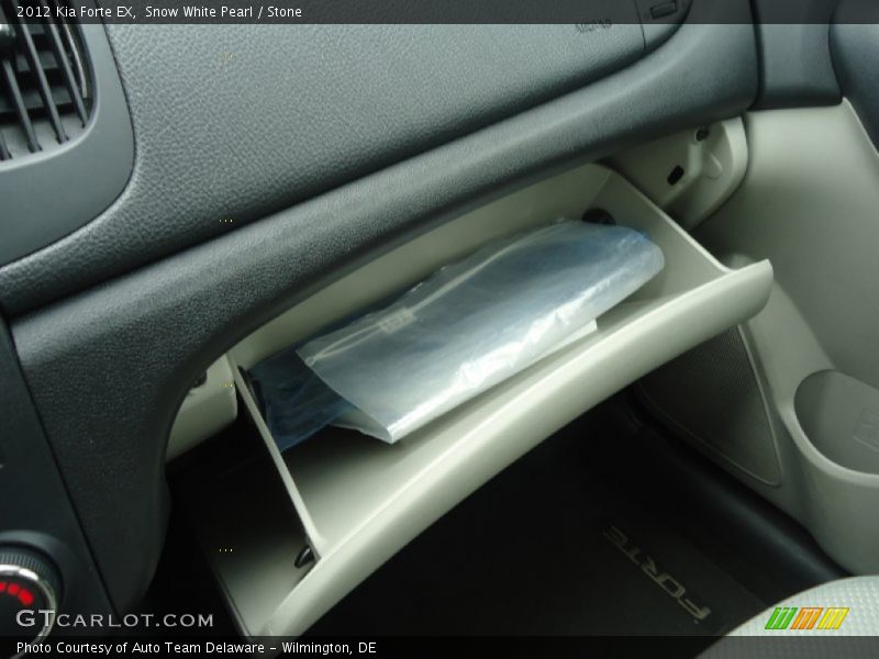 Snow White Pearl / Stone 2012 Kia Forte EX
