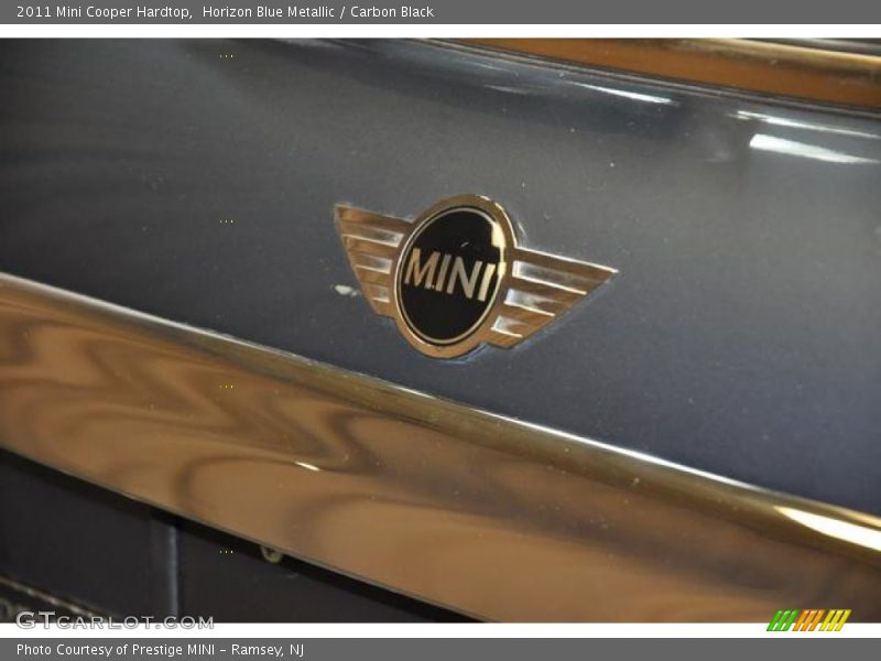 Horizon Blue Metallic / Carbon Black 2011 Mini Cooper Hardtop