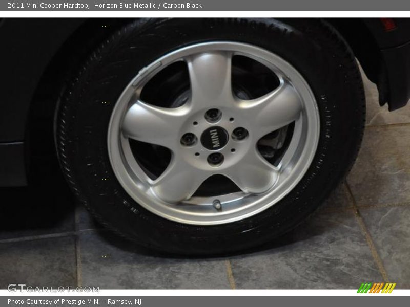 Horizon Blue Metallic / Carbon Black 2011 Mini Cooper Hardtop
