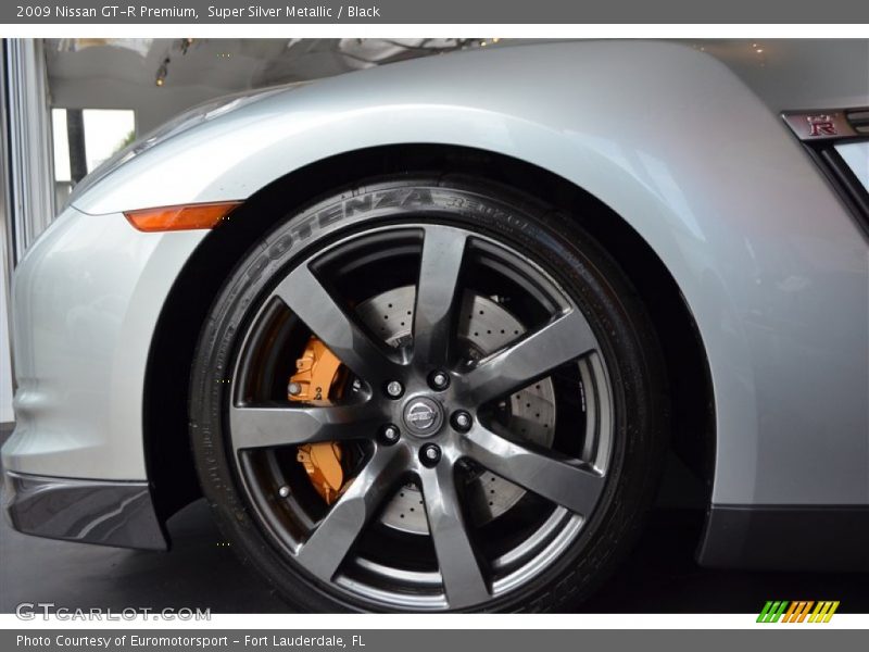 Super Silver Metallic / Black 2009 Nissan GT-R Premium