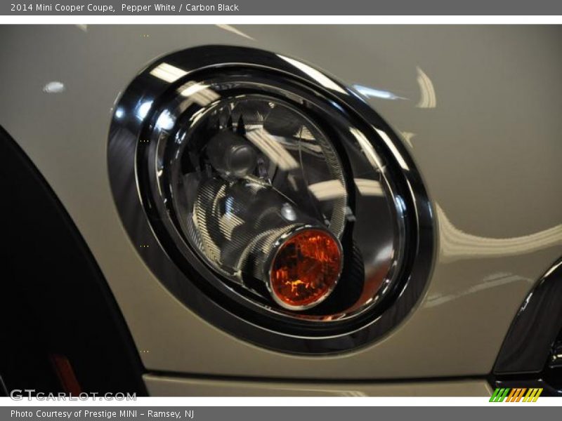 Pepper White / Carbon Black 2014 Mini Cooper Coupe