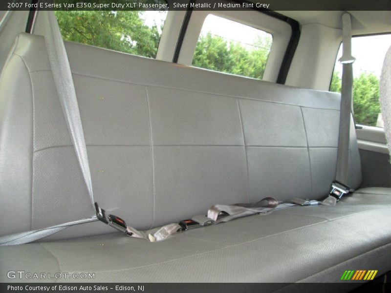 Silver Metallic / Medium Flint Grey 2007 Ford E Series Van E350 Super Duty XLT Passenger