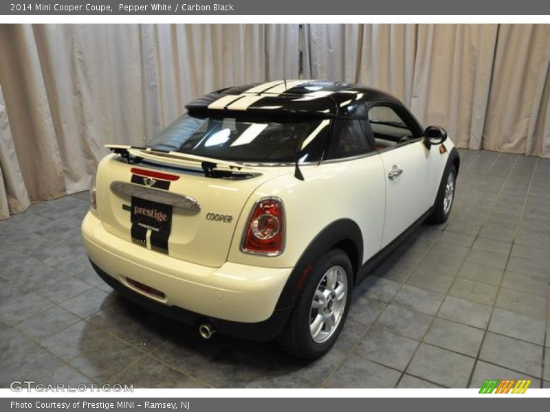 Pepper White / Carbon Black 2014 Mini Cooper Coupe