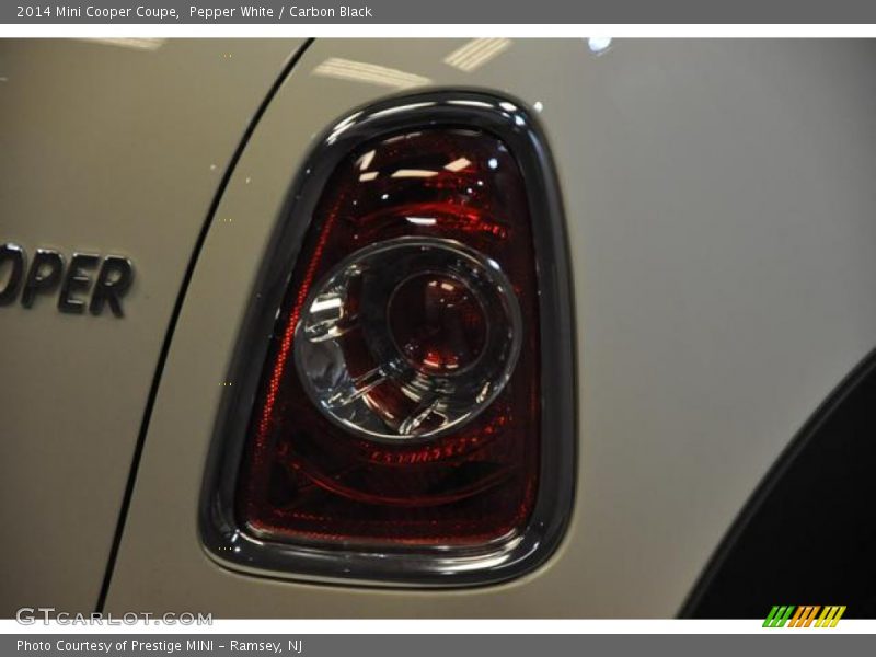 Pepper White / Carbon Black 2014 Mini Cooper Coupe