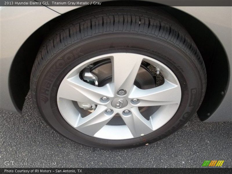 Titanium Gray Metallic / Gray 2013 Hyundai Elantra GLS