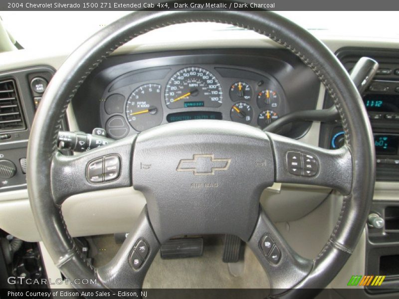 Dark Gray Metallic / Dark Charcoal 2004 Chevrolet Silverado 1500 Z71 Extended Cab 4x4