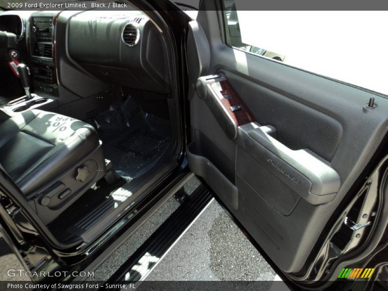 Black / Black 2009 Ford Explorer Limited