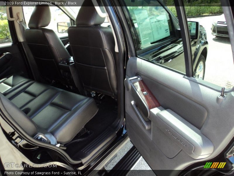 Black / Black 2009 Ford Explorer Limited