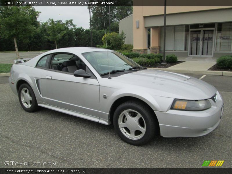 Silver Metallic / Medium Graphite 2004 Ford Mustang V6 Coupe