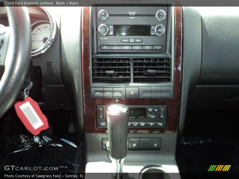 Black / Black 2009 Ford Explorer Limited