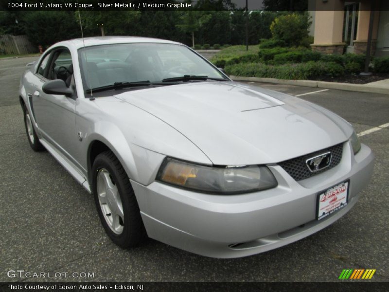 Silver Metallic / Medium Graphite 2004 Ford Mustang V6 Coupe