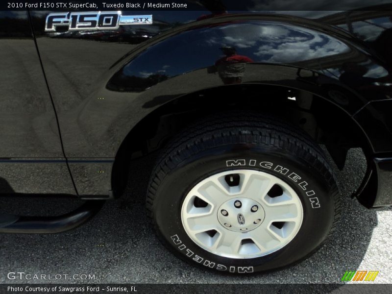 Tuxedo Black / Medium Stone 2010 Ford F150 STX SuperCab