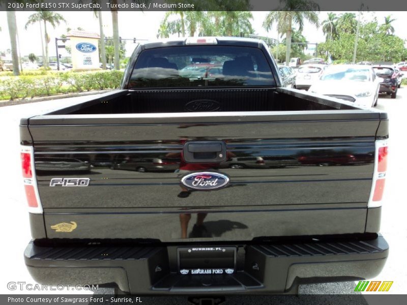 Tuxedo Black / Medium Stone 2010 Ford F150 STX SuperCab