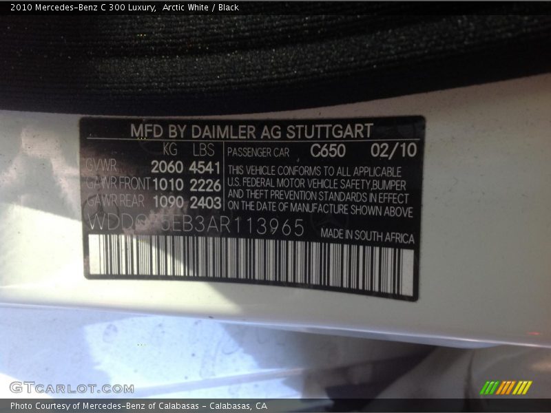 Arctic White / Black 2010 Mercedes-Benz C 300 Luxury