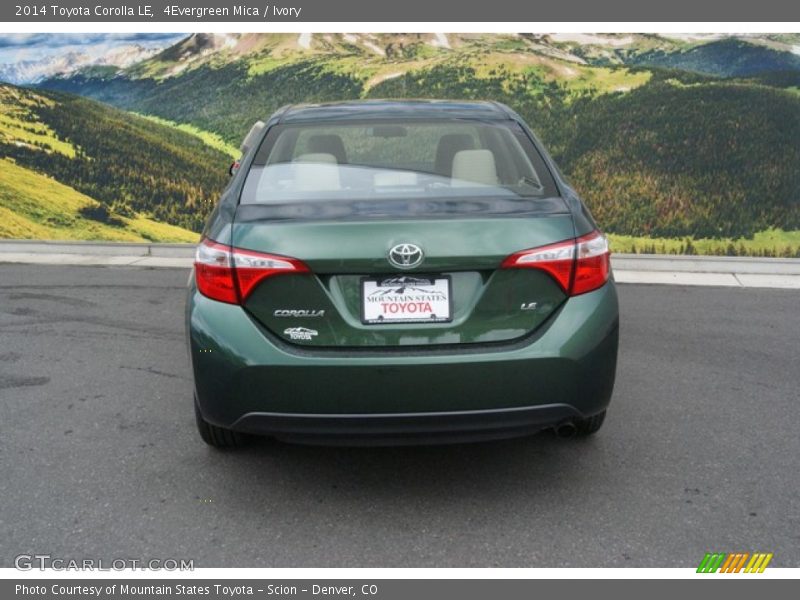 4Evergreen Mica / Ivory 2014 Toyota Corolla LE