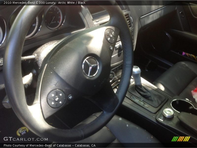 Arctic White / Black 2010 Mercedes-Benz C 300 Luxury