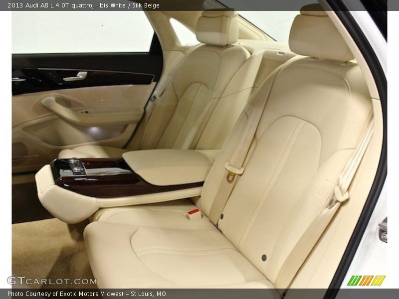 Rear Seat of 2013 A8 L 4.0T quattro