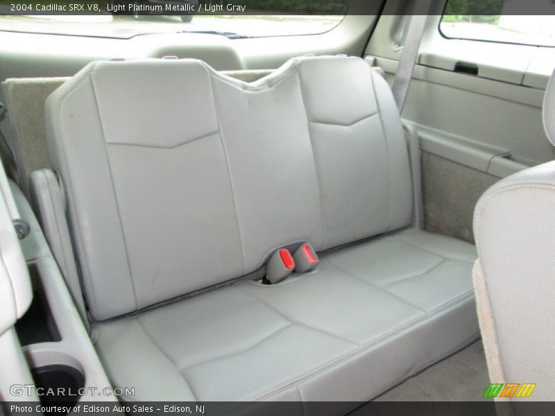 Light Platinum Metallic / Light Gray 2004 Cadillac SRX V8