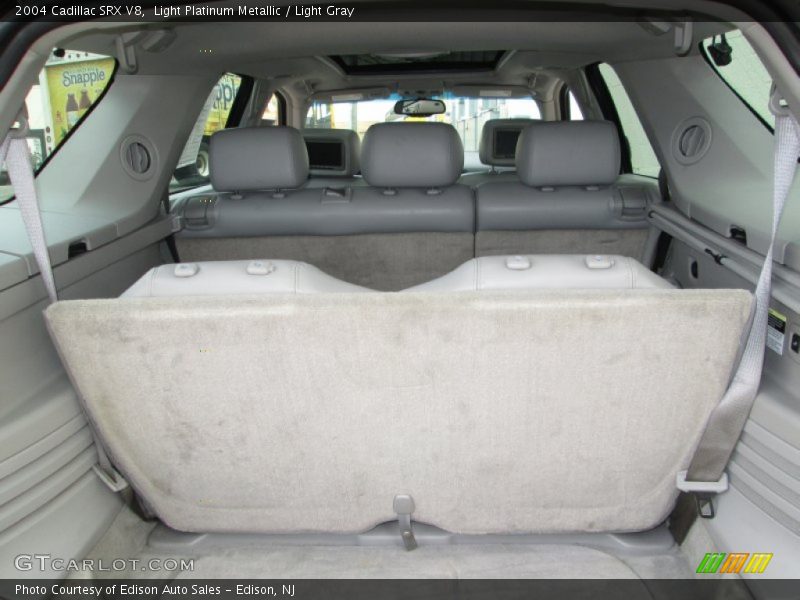 Light Platinum Metallic / Light Gray 2004 Cadillac SRX V8