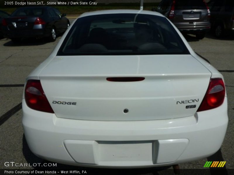 Stone White / Dark Slate Gray 2005 Dodge Neon SXT