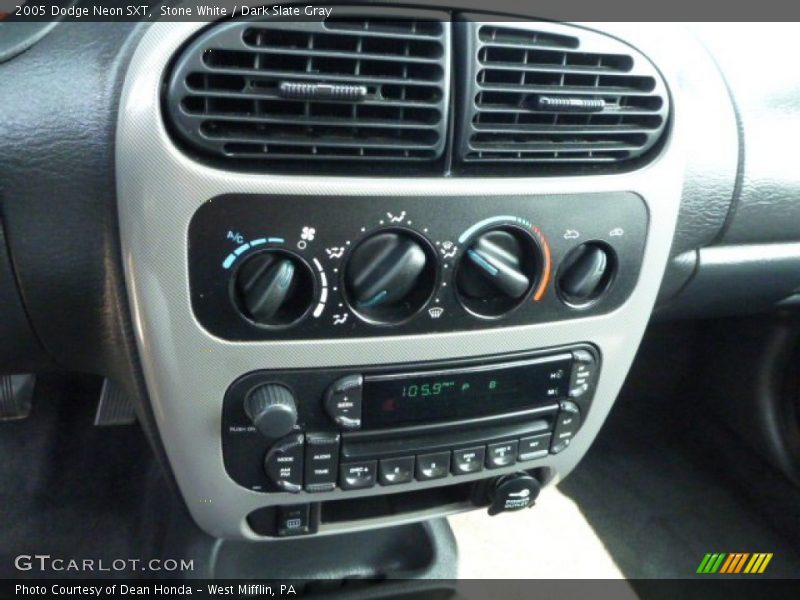 Stone White / Dark Slate Gray 2005 Dodge Neon SXT