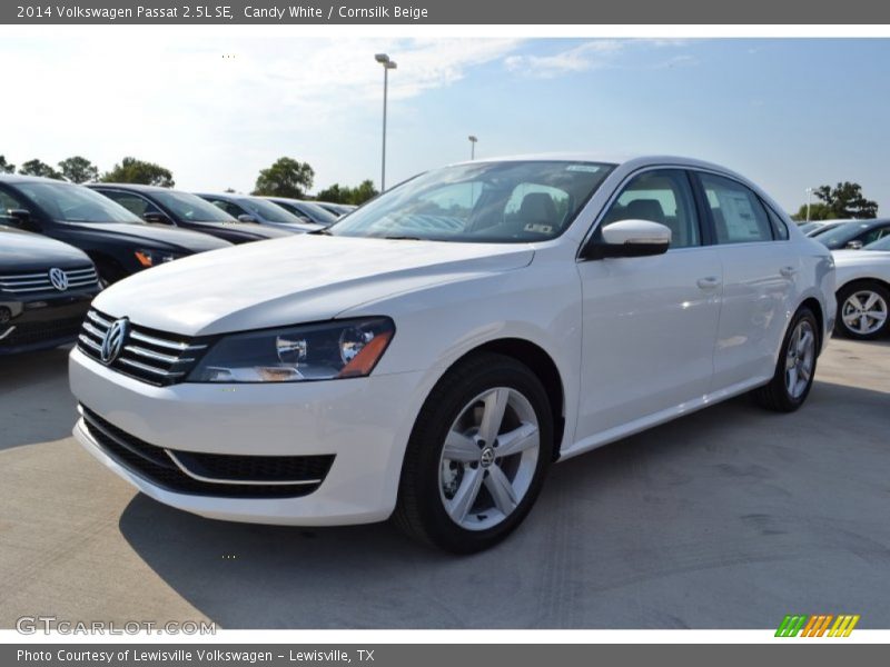 Candy White / Cornsilk Beige 2014 Volkswagen Passat 2.5L SE