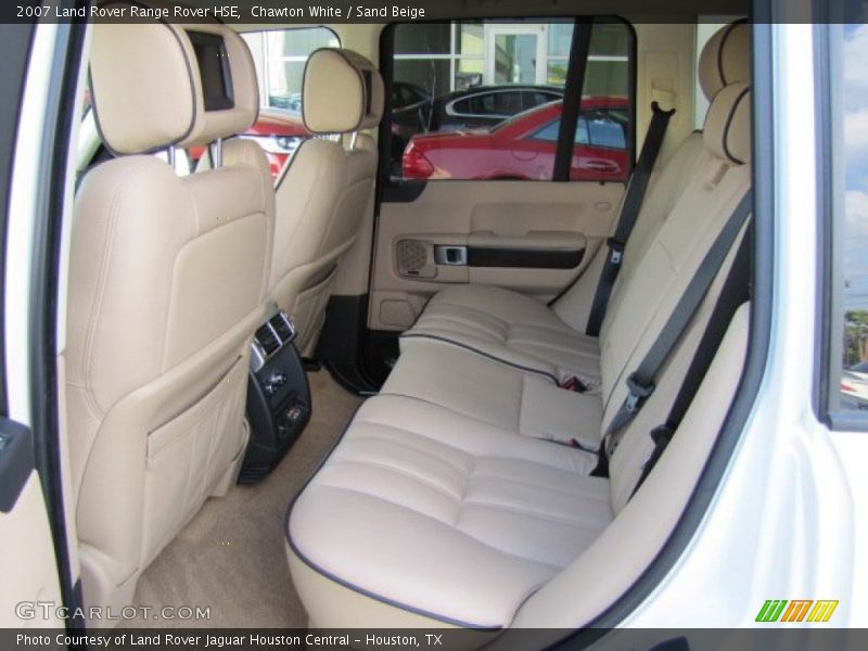 Chawton White / Sand Beige 2007 Land Rover Range Rover HSE
