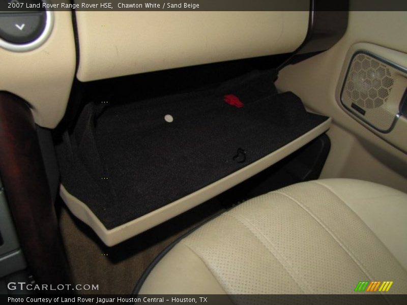 Chawton White / Sand Beige 2007 Land Rover Range Rover HSE