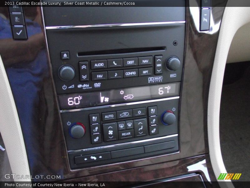 Silver Coast Metallic / Cashmere/Cocoa 2013 Cadillac Escalade Luxury