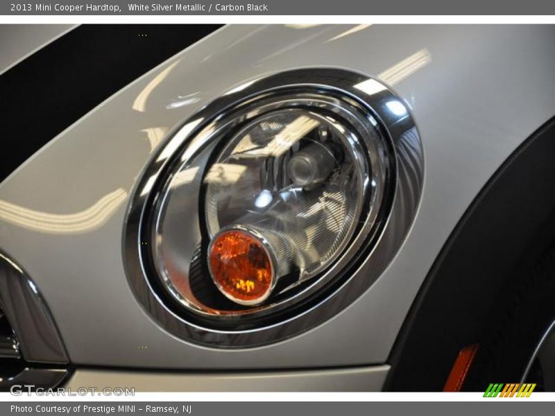 White Silver Metallic / Carbon Black 2013 Mini Cooper Hardtop