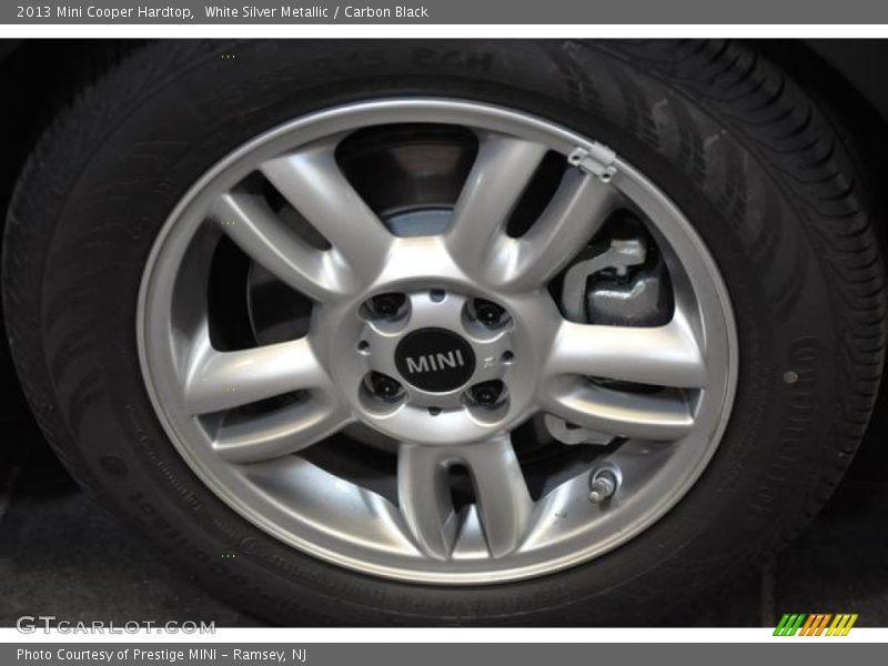 White Silver Metallic / Carbon Black 2013 Mini Cooper Hardtop