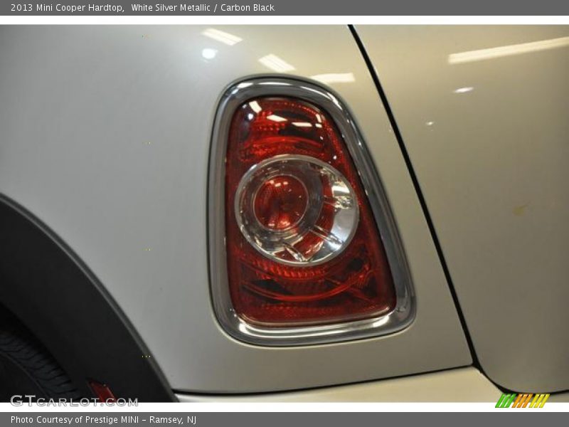 White Silver Metallic / Carbon Black 2013 Mini Cooper Hardtop