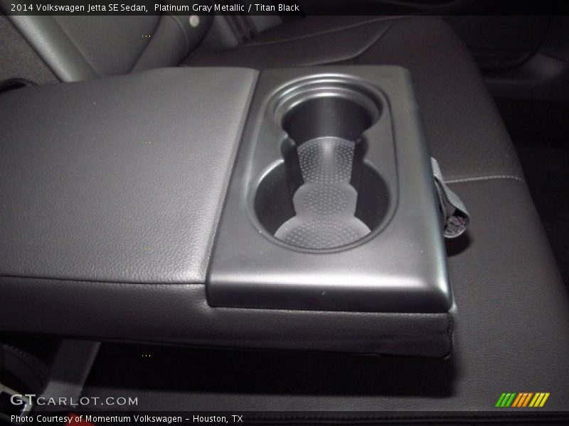 Platinum Gray Metallic / Titan Black 2014 Volkswagen Jetta SE Sedan