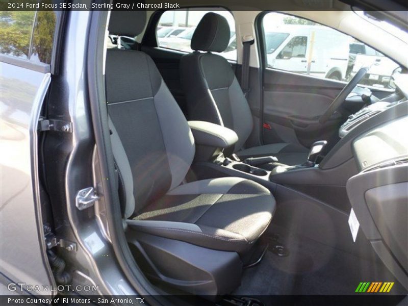 Sterling Gray / Charcoal Black 2014 Ford Focus SE Sedan