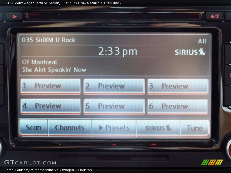 Platinum Gray Metallic / Titan Black 2014 Volkswagen Jetta SE Sedan