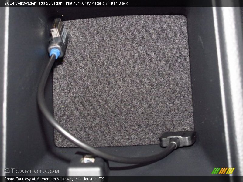 Platinum Gray Metallic / Titan Black 2014 Volkswagen Jetta SE Sedan