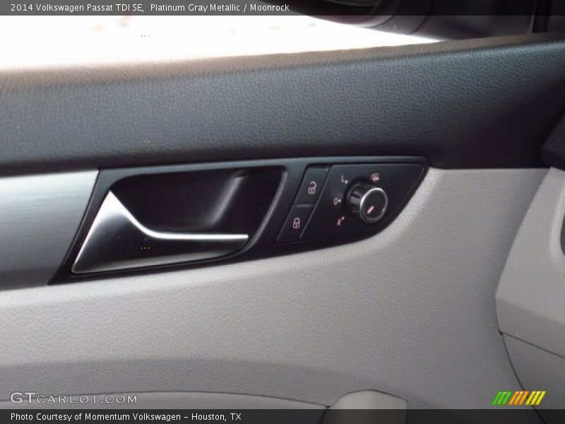 Platinum Gray Metallic / Moonrock 2014 Volkswagen Passat TDI SE