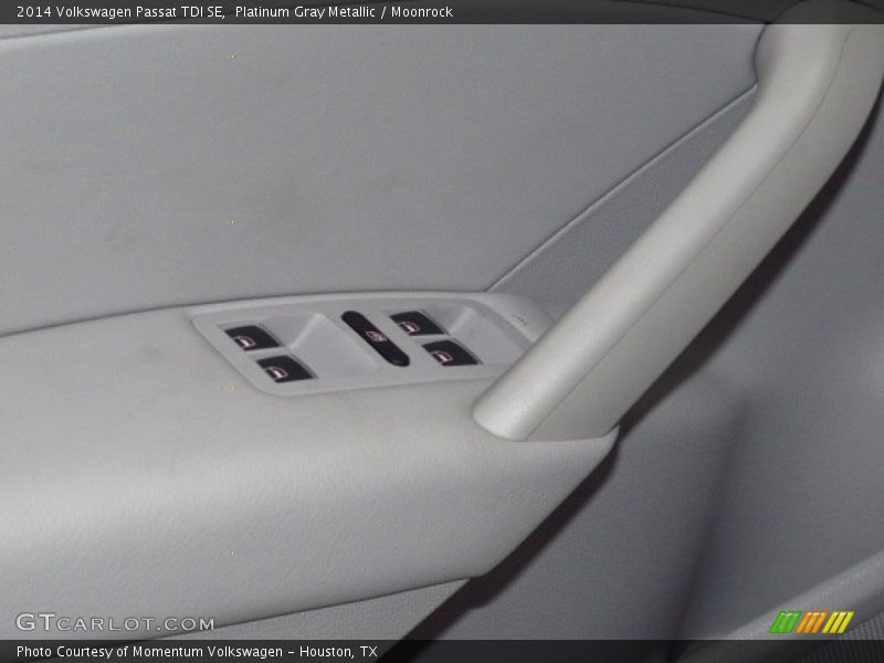 Platinum Gray Metallic / Moonrock 2014 Volkswagen Passat TDI SE