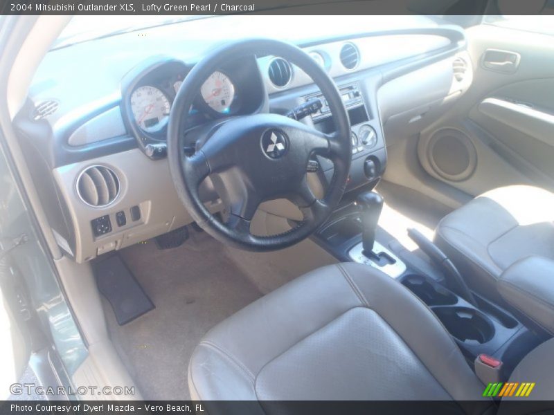 Lofty Green Pearl / Charcoal 2004 Mitsubishi Outlander XLS