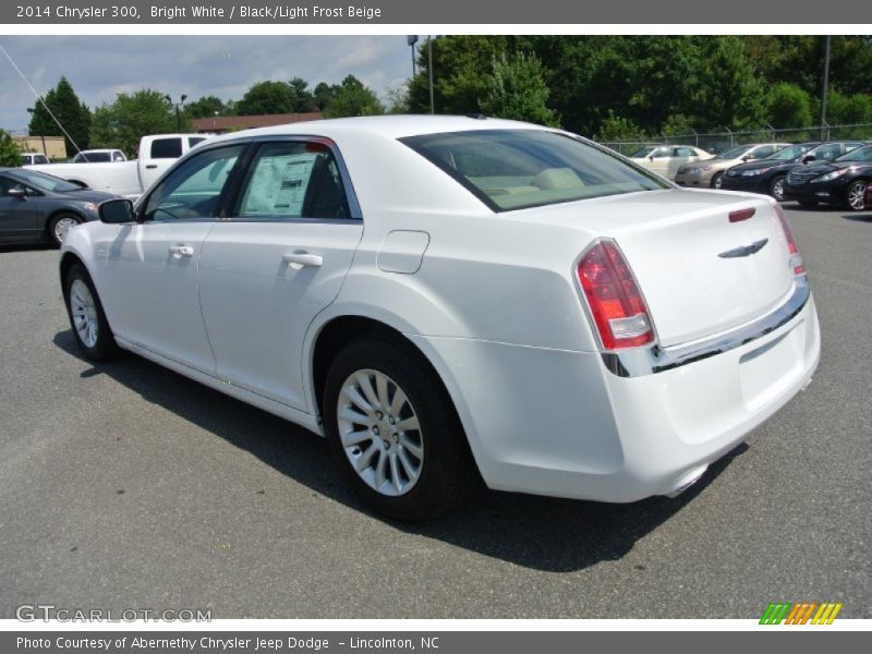 Bright White / Black/Light Frost Beige 2014 Chrysler 300