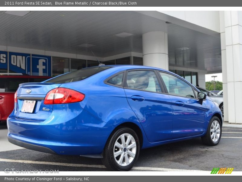 Blue Flame Metallic / Charcoal Black/Blue Cloth 2011 Ford Fiesta SE Sedan