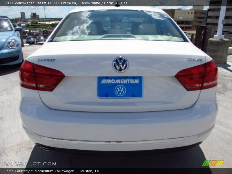 Candy White / Cornsilk Beige 2014 Volkswagen Passat TDI SEL Premium