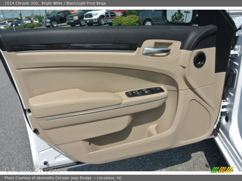 Door Panel of 2014 300 