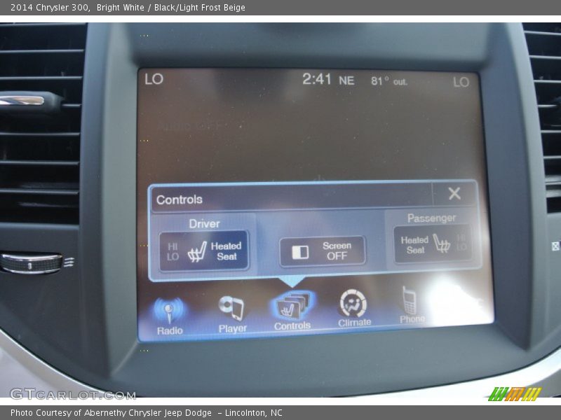 Bright White / Black/Light Frost Beige 2014 Chrysler 300